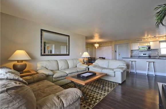 Apartamento em Miami Beach - 2 quartos / 2 banheiros - $250,000