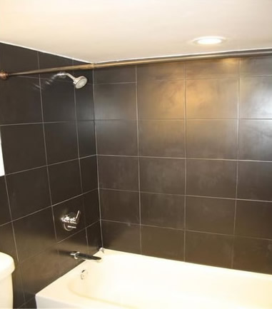 Apartamento Reformado de 2 Quartos com Vista para o Mar em Aventura - Miami $240,000