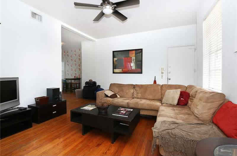 Apartamento a venda em South Beach - Miami Beach - $229,000