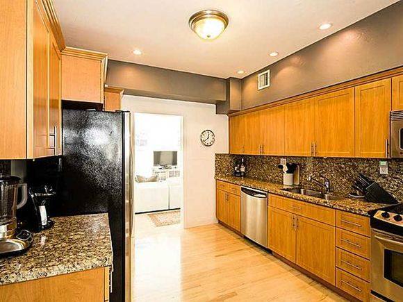 Apartamento a venda perto de Lincoln Road em South Beach - Miami Beach $524,000