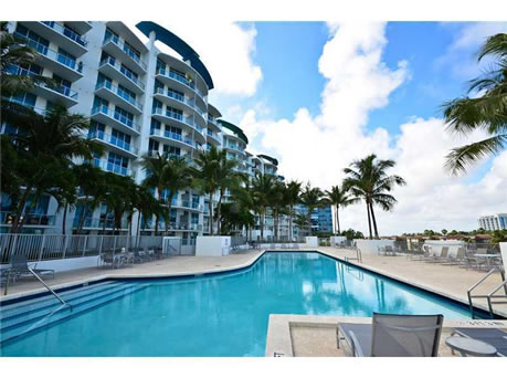 Apto de Luxo - Loft - Miami Beach - $249,900