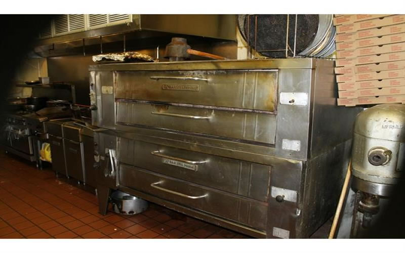 Imóvel Comercial para Venda em Kissimmee, FL - $ 315,000