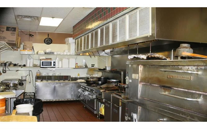 Imóvel Comercial para Venda em Kissimmee, FL - $ 315,000