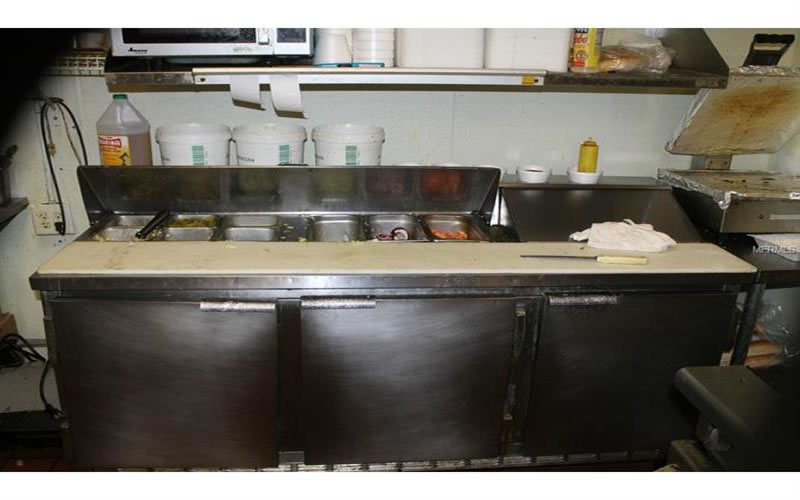 Imóvel Comercial para Venda em Kissimmee, FL - $ 315,000