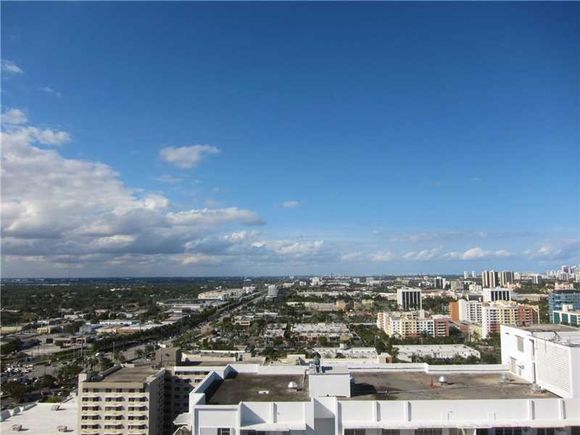 Apartamento 2 dormitorios todo reformado e mobiliado - Miami - $258,500